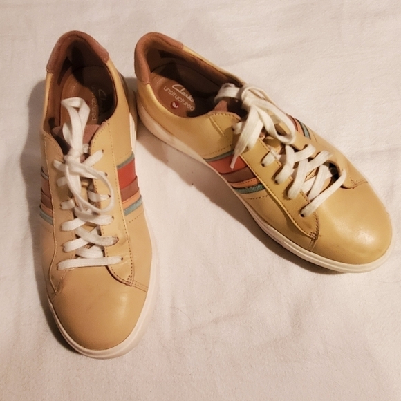 Clarks Un Maui Band Sz. 9 Sneakers - Picture 7 of 15